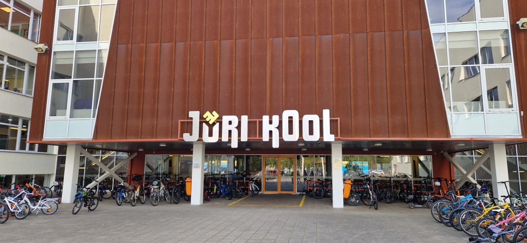 Jüri kool.jpg